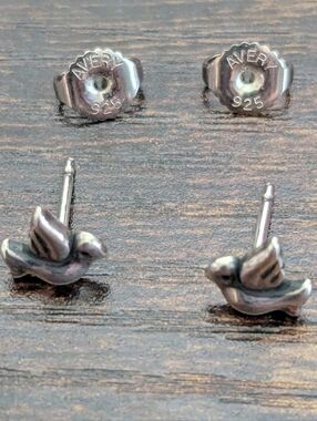 Retired James Avery Sterling Silver Mini Bird Earposts
